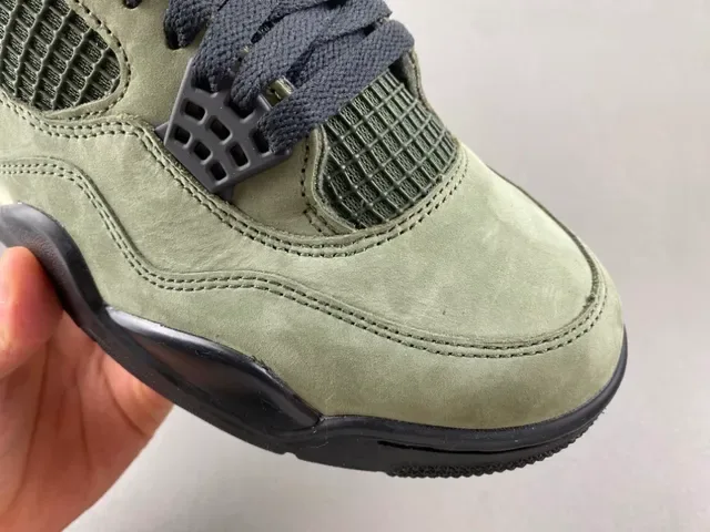 Air Jordan 4 Zapatillas de Baloncesto de Ante Verde Oliva de Alto 2