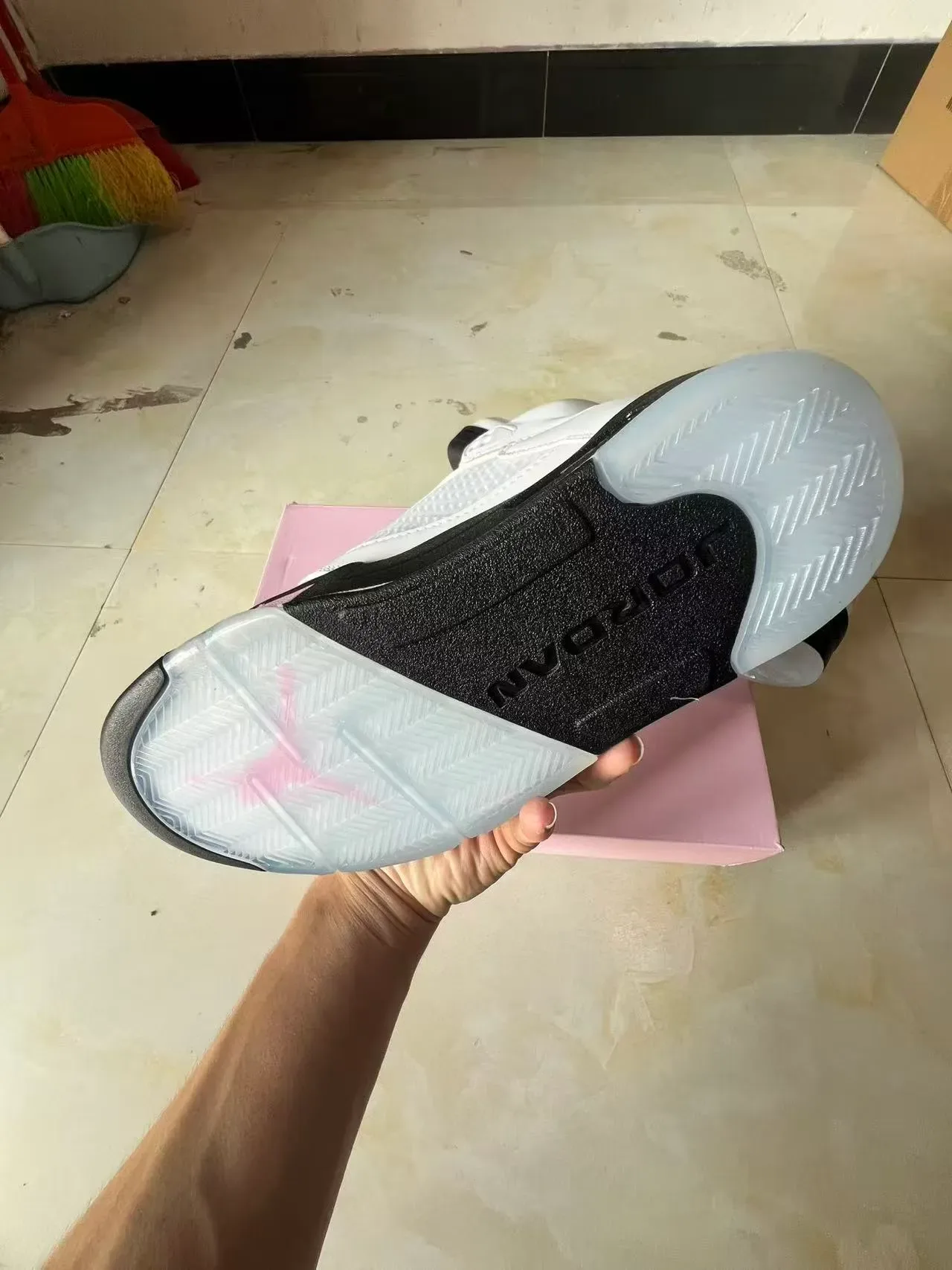 Air Jordan 5 White Black Pink Basketball Shoes 6