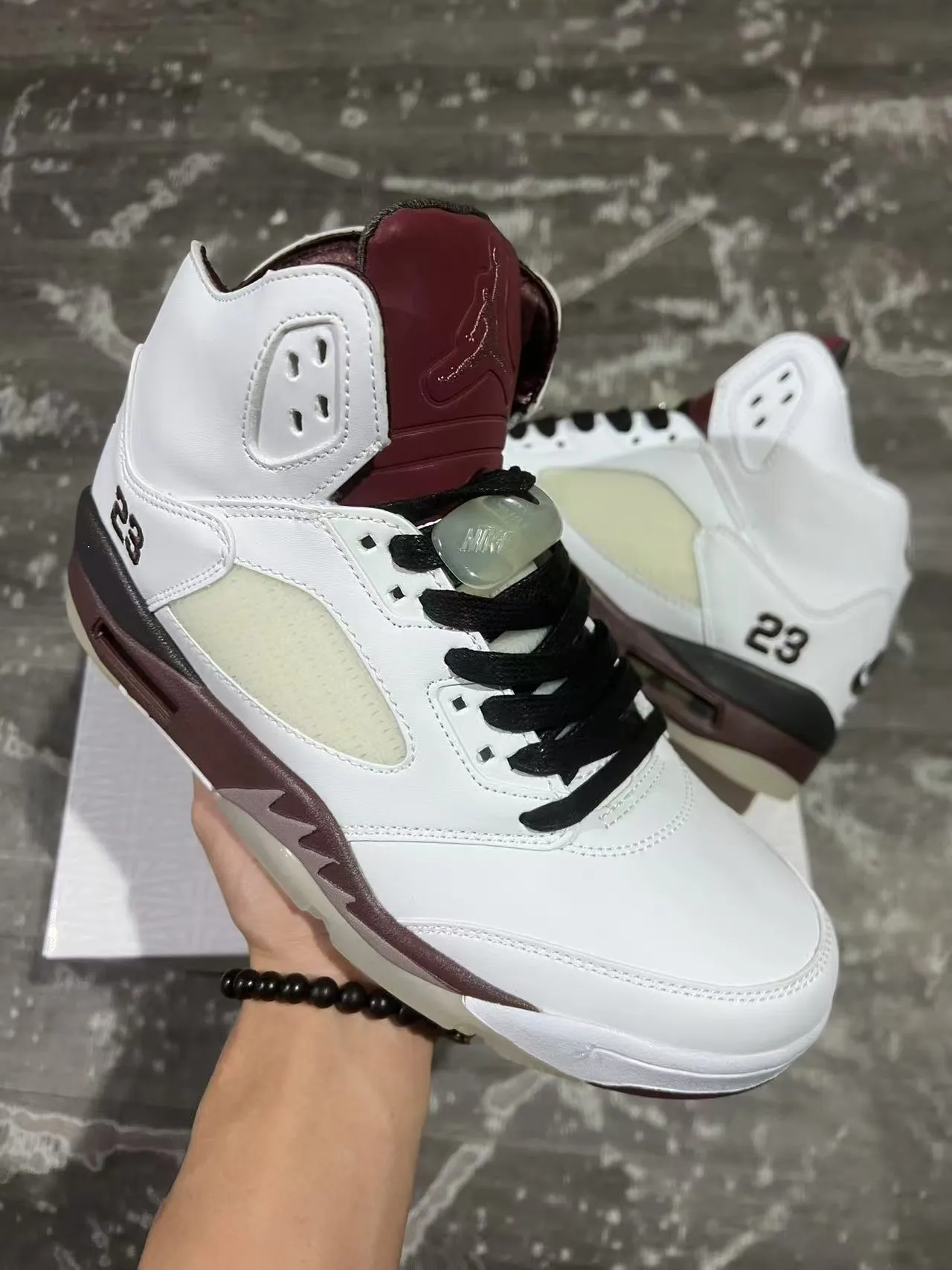 Zapatillas de baloncesto Air Jordan 5 blanco borgoña negro 2