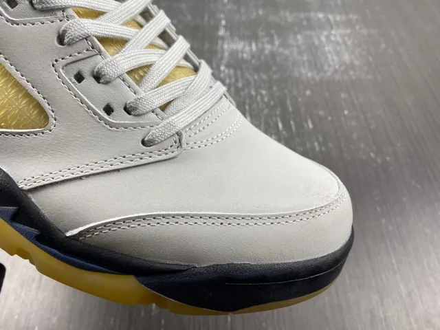 Air Jordan 5 أبيض أزرق بحري أصفر حذاء كرة السلة 10