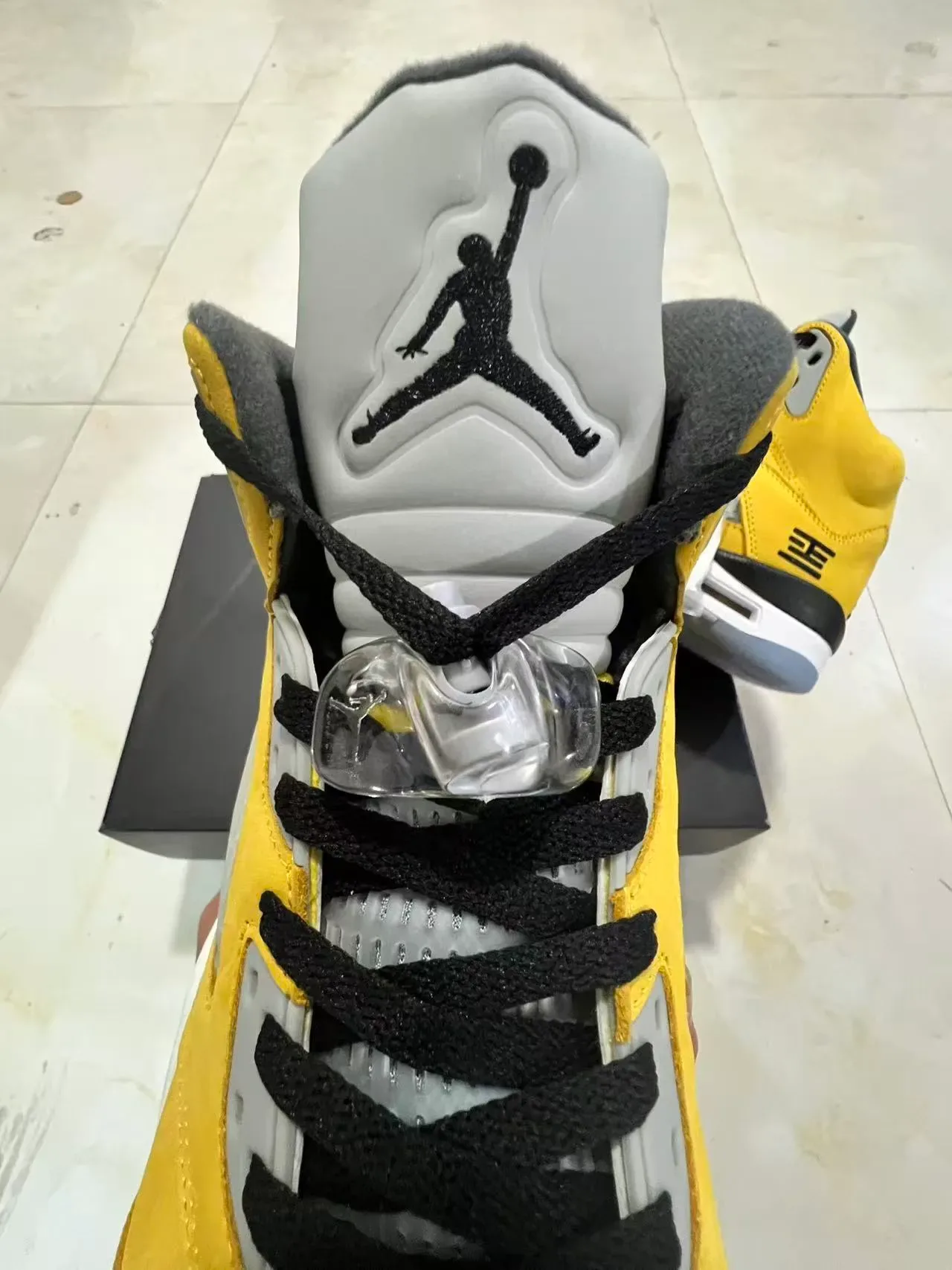 Air Jordan 5 Yellow Black Gray Basketball Shoes 4