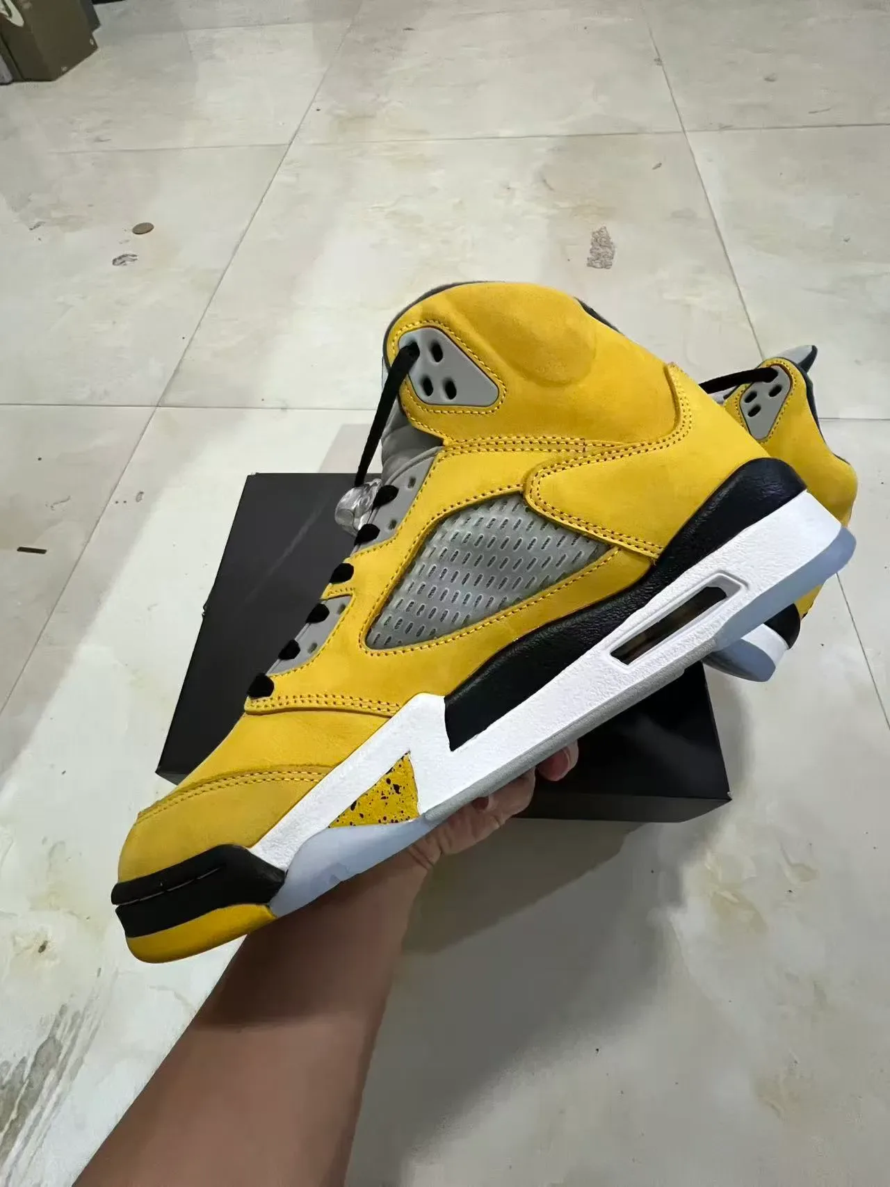 Air Jordan 5 Yellow Black Gray Basketball Shoes 5