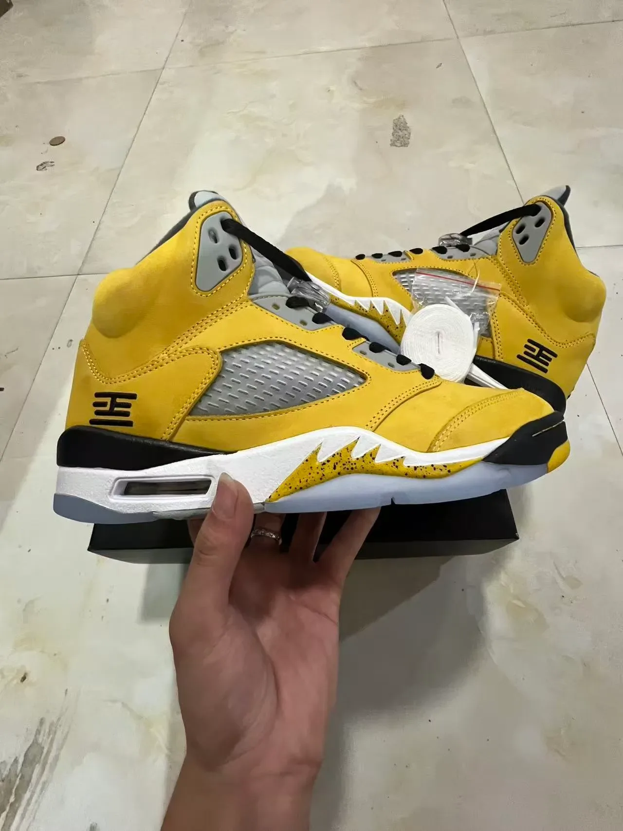 Air Jordan 5 Yellow Black Gray Basketball Shoes 7