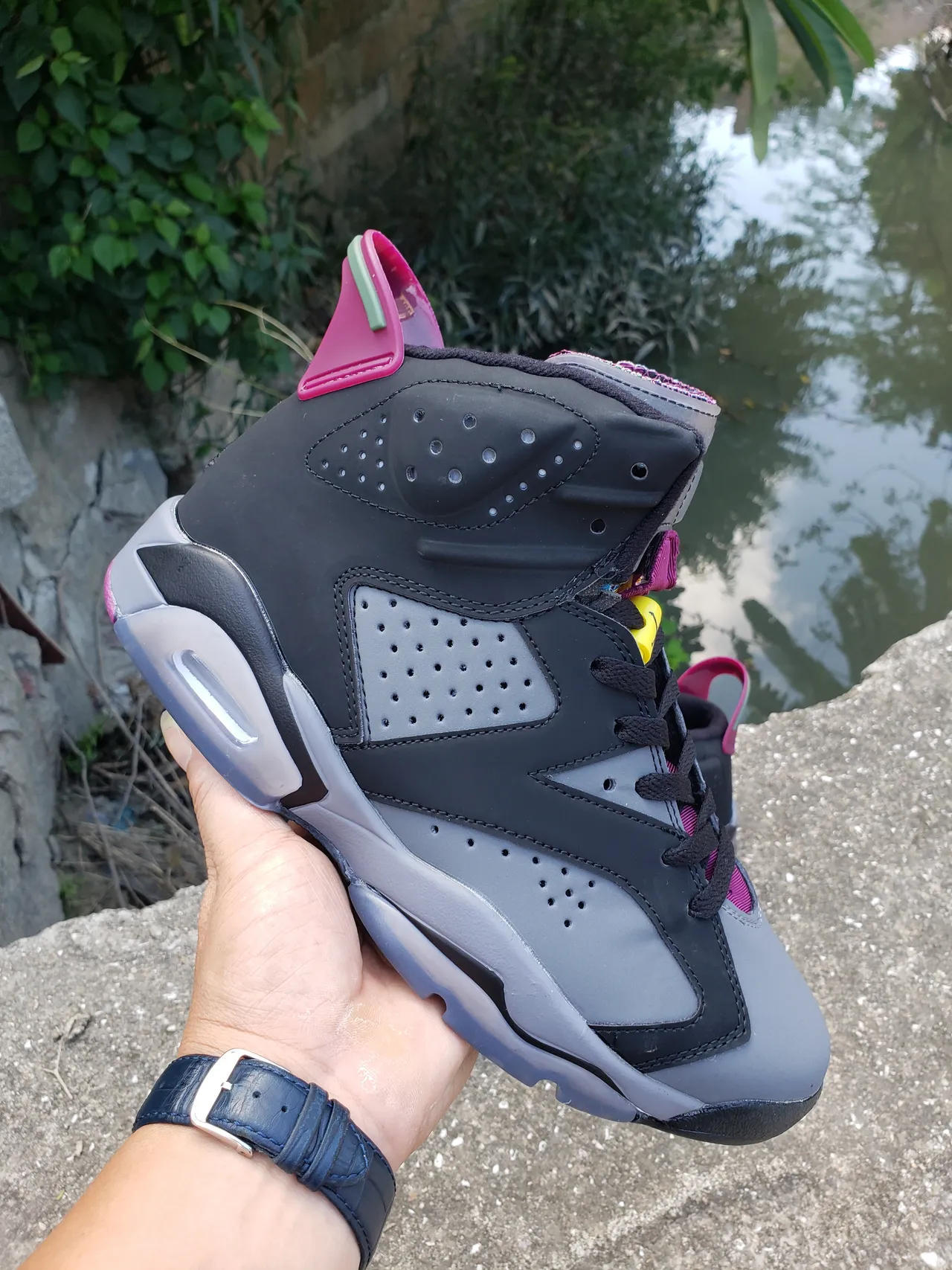 Air Jordan 6 काले ग्रे मैजेंटा पीले बास्केटबॉल जूते 2