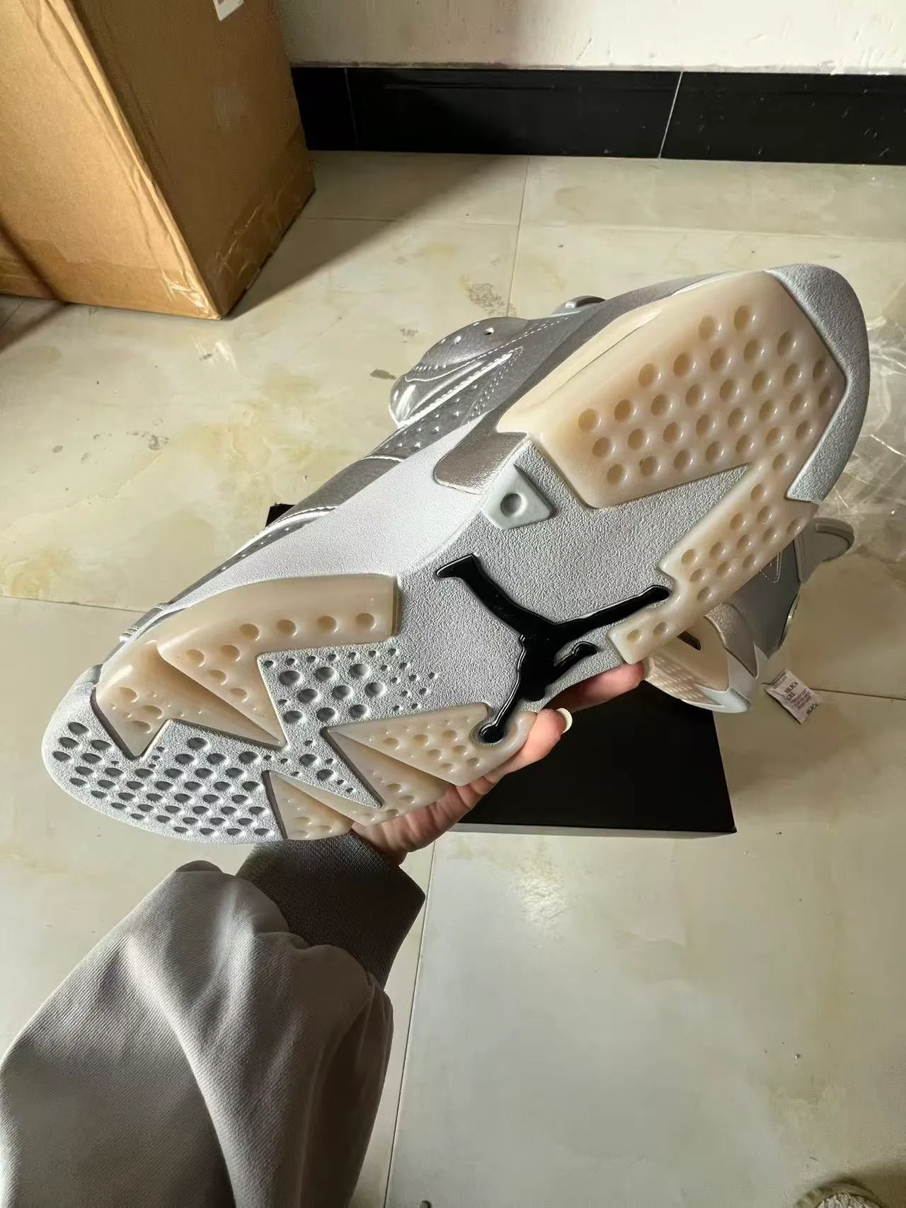 Air Jordan 6 मेटैलिक सिल्वर हाई-टॉप बास्केटबॉल जूते 6