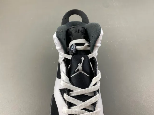 Air Jordan 6 Tênis de Basquete Branco Preto Com Manchas 6