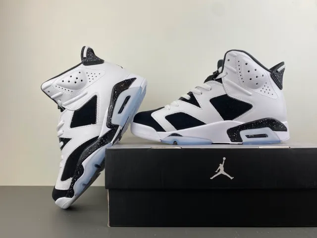 Air Jordan 6 Tênis de Basquete Branco Preto Com Manchas 14