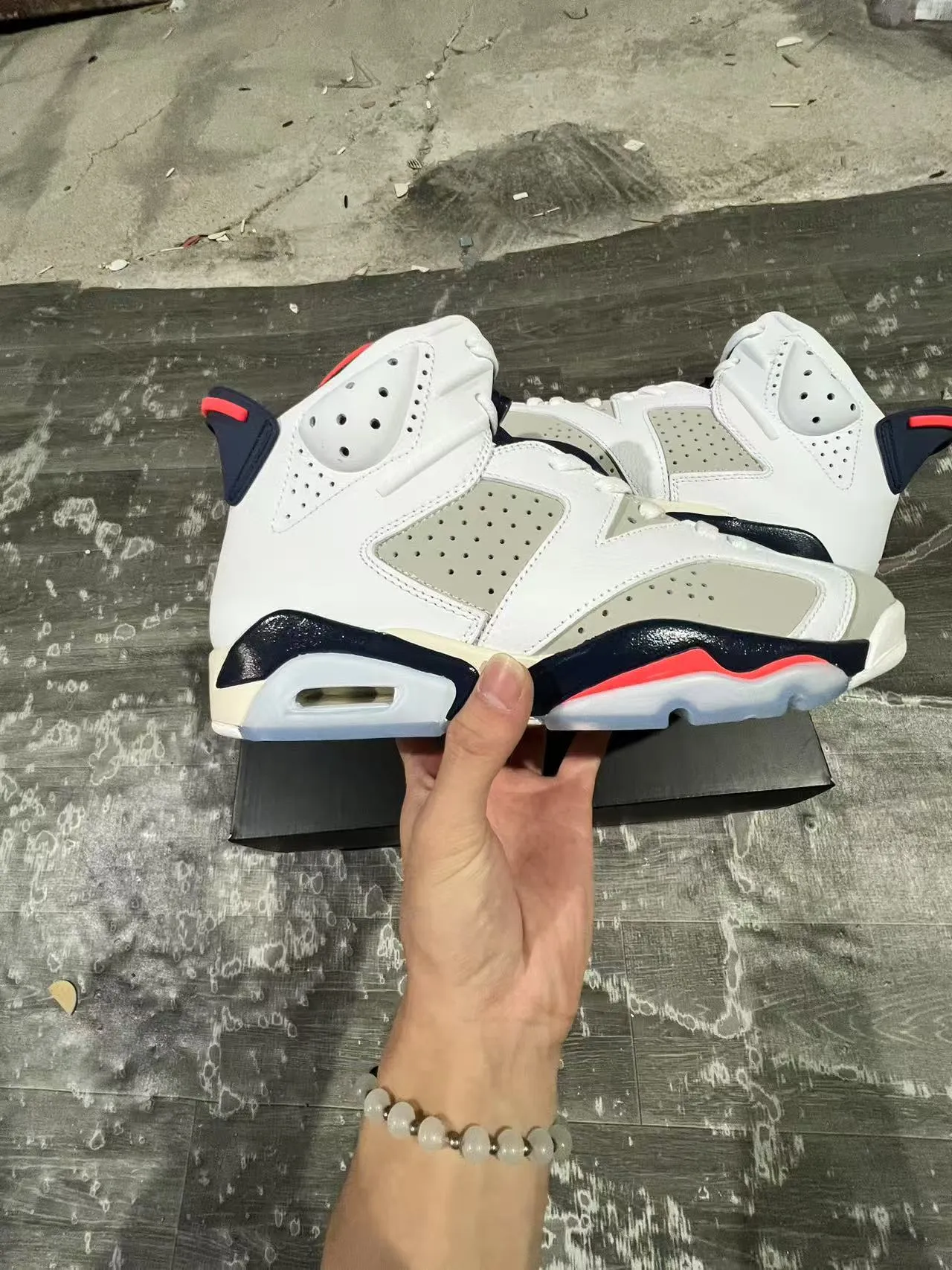 Tênis de basquete Air Jordan 6 branco cinza-claro azul-marinho vermelho 7