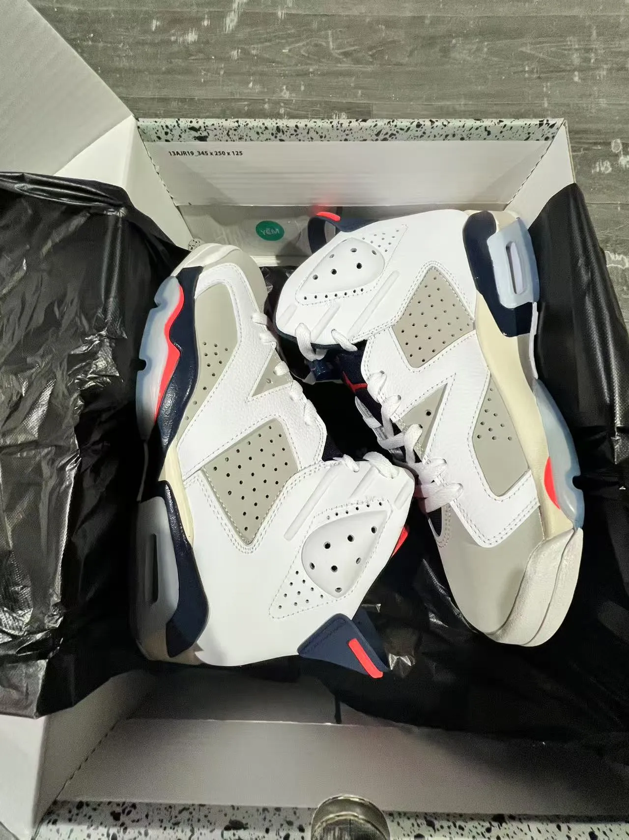 Tênis de basquete Air Jordan 6 branco cinza-claro azul-marinho vermelho 9
