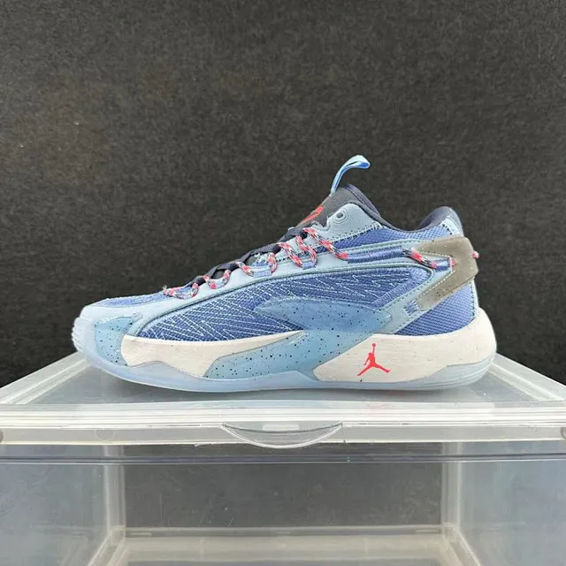 Chaussures de basketball Air Jordan jade clair 2