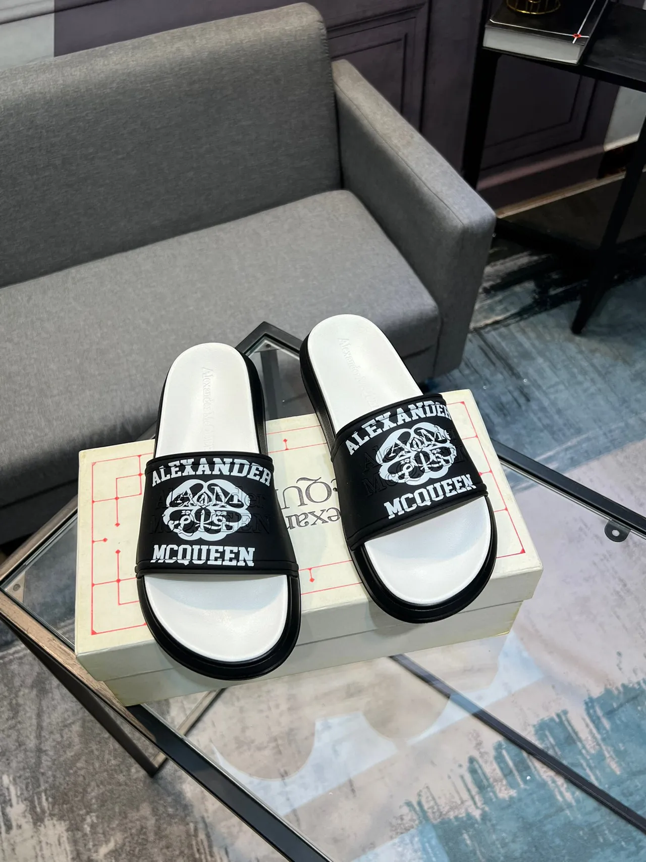 Alexander McQueen Logo Slide Black and White Slippers 5