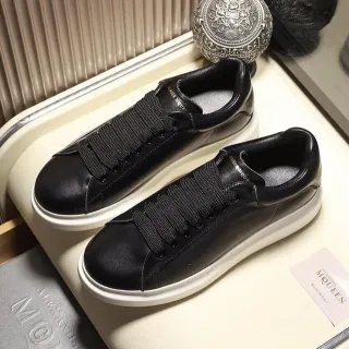 Alexander McQueen Oversized Sneaker Black Leather Lifestyle Sneakers