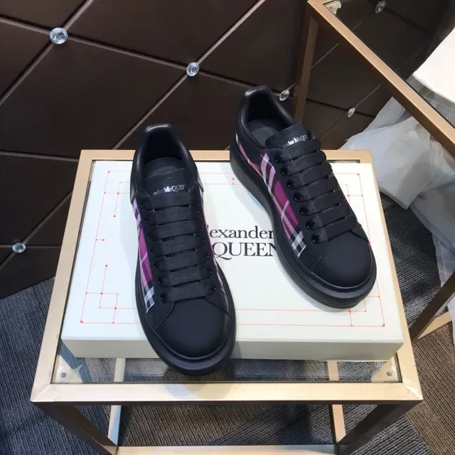 Alexander McQueen Oversized Sneaker 黑色品红色格子 Lifestyle Sneakers 6