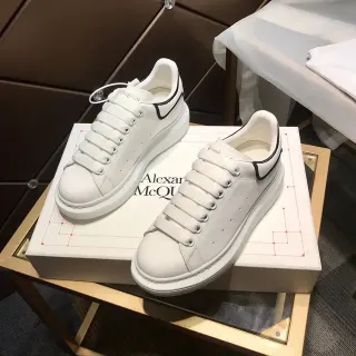 Alexander McQueen Oversized Sneaker White Black Sole Smooth Leather Lifestyle Sneakers