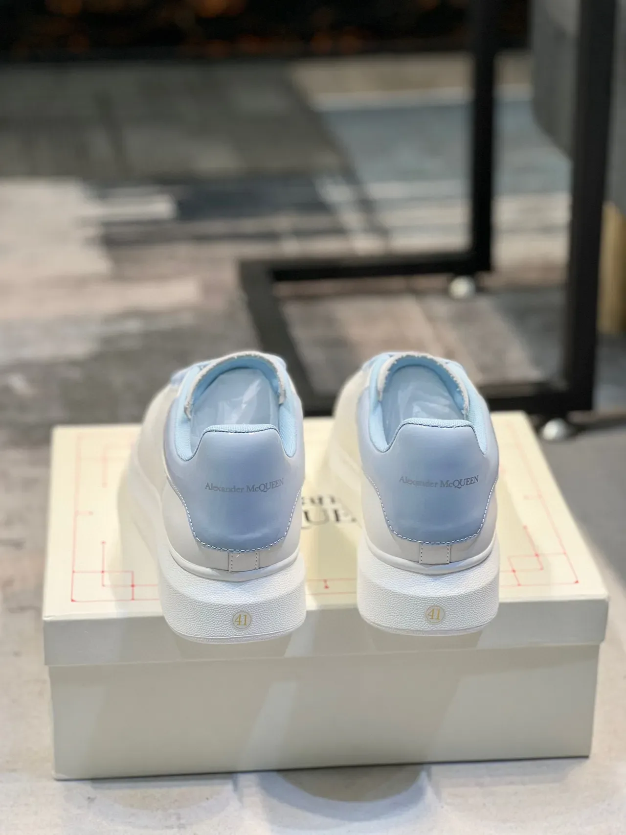 Alexander McQueen Oversized Sneaker White Blue Platform Sole Smooth Leather Upper Lifestyle Sneakers 3