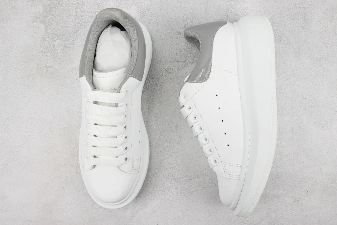 Alexander McQueen Oversized Sneaker White Gray Platform Sole Smooth Leather Upper Lifestyle Sneakers 3