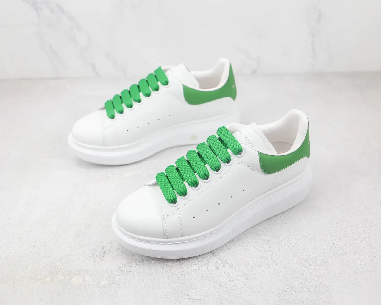 Alexander McQueen Oversized Sneaker White Green Platform Sole Leather Upper Lifestyle Sneakers 4
