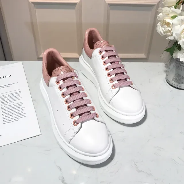 Alexander McQueen 白色粉色 雕塑鞋底 蛇皮跟标签 超大鞋 生活方式运动鞋 4