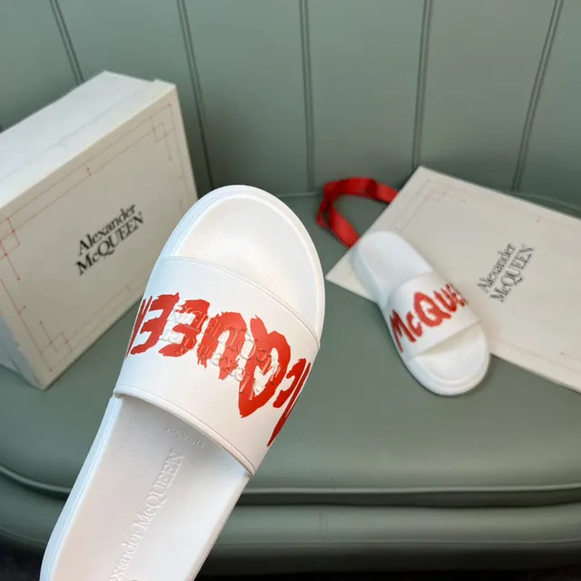 Alexander McQueen White Red Molded Rubber Construction Wide Graphic Strap Slippers 4