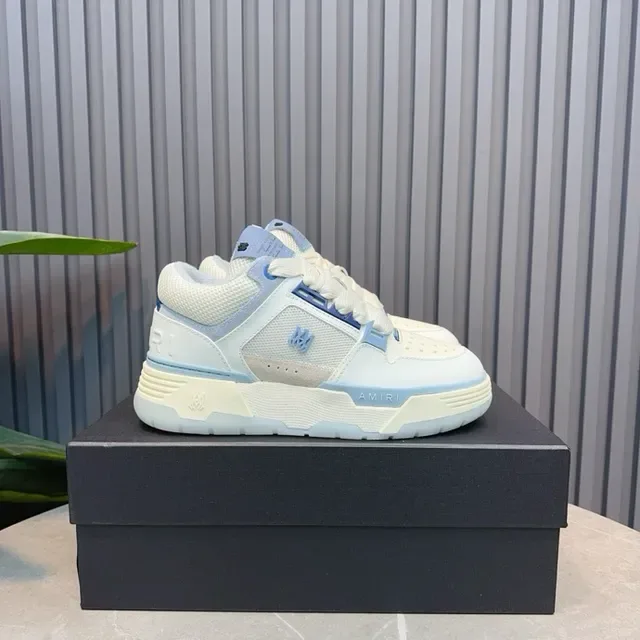 Amiri Blanc Bleu Maille Stratifiée Et Synthétique Supérieur Panneau Latéral Géométrique Baskets Lifestyle 3