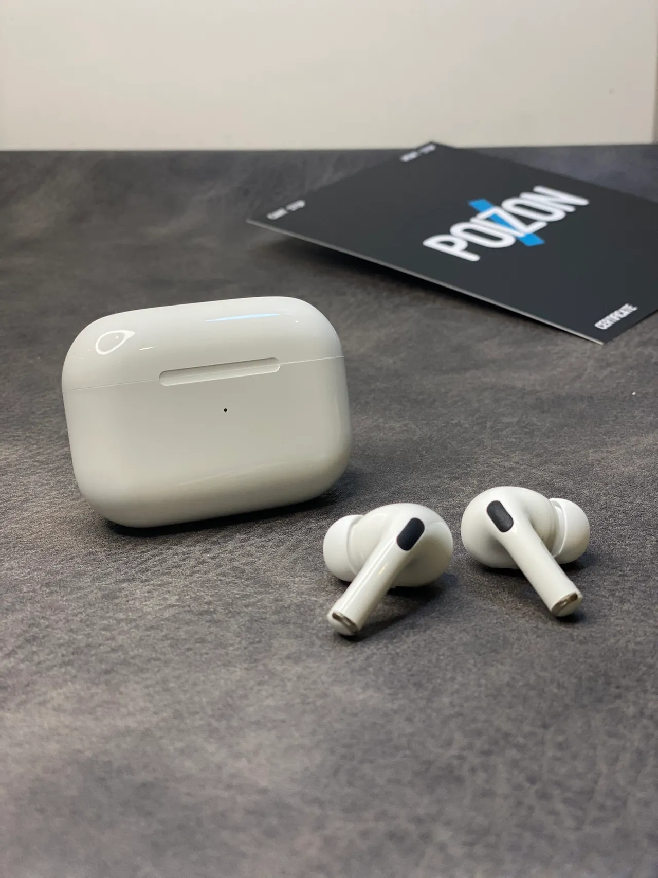 Apple AirPods Pro সাদা স্টেমলেস চকচকে TWS ইয়ারবাডস 7
