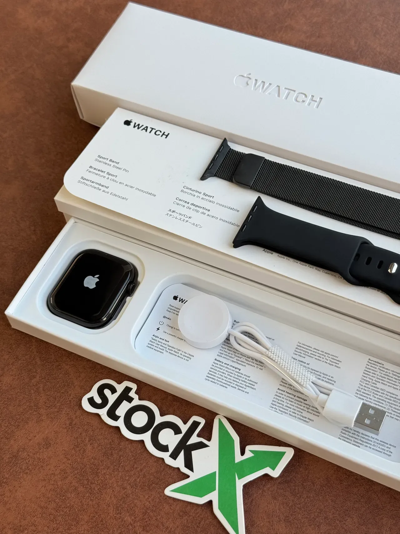 Apple Black Flat-Edged Rectangular Case Silicone Sport Band Sports Watch 12