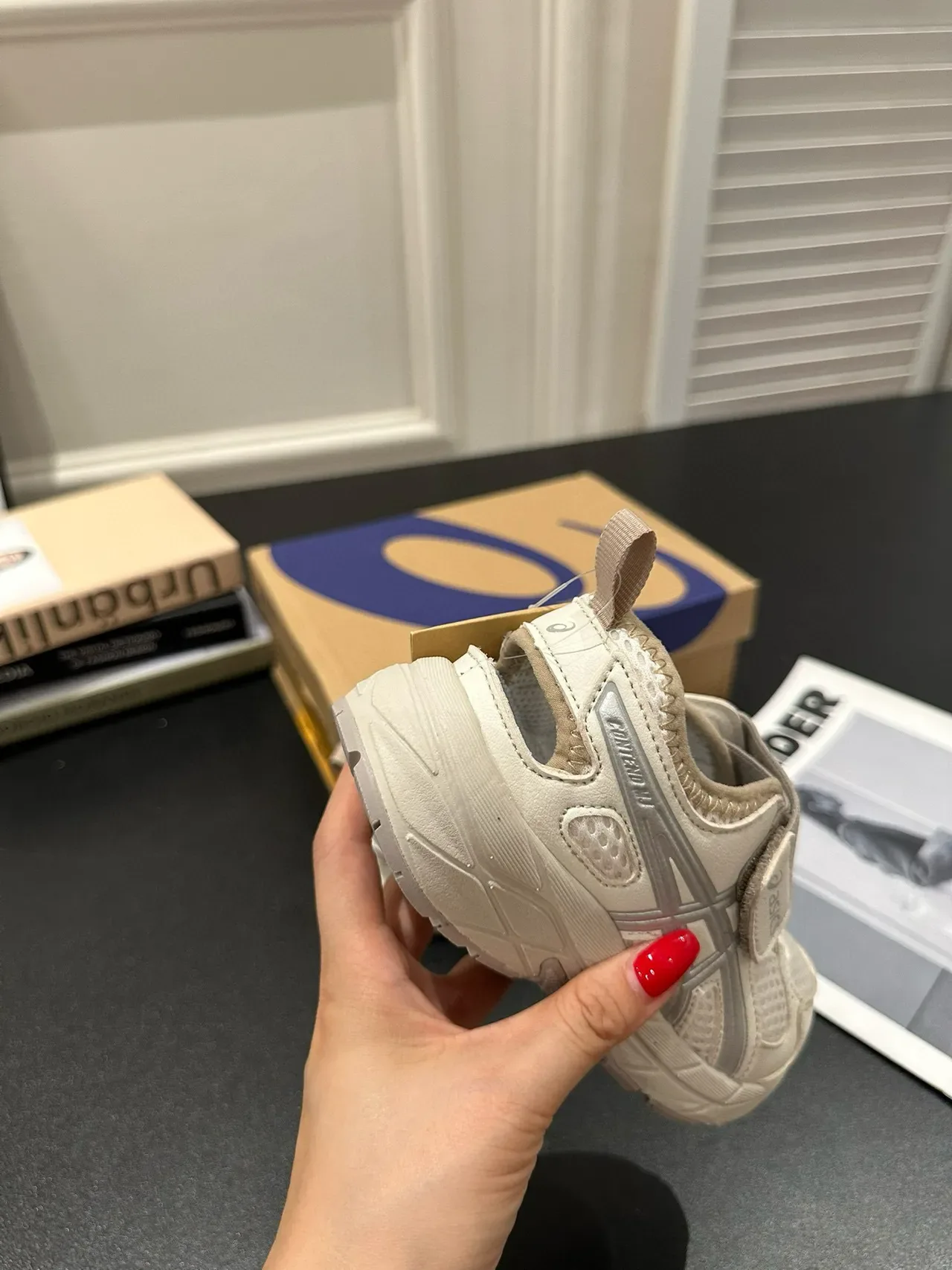 ASICS Beige Gray Cinto Duplo de Velcro, malha e sintético, tênis lifestyle 8