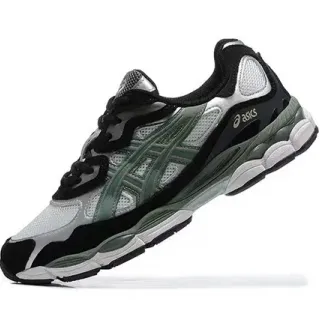 ASICS 黑绿分层合成笼状网面跑鞋