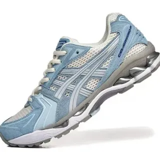 ASICS 蓝色白色轻量网面和麂皮鞋面可见 GEL 缓震颗粒跑鞋
