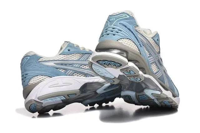 ASICS Zapatillas de running azul blanco malla ligera y ante superior visible pods de amortiguación GEL 5