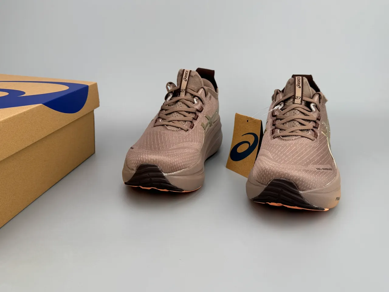 ASICS Brown Gold Knit Upper Tiger Logo Running Shoes 3