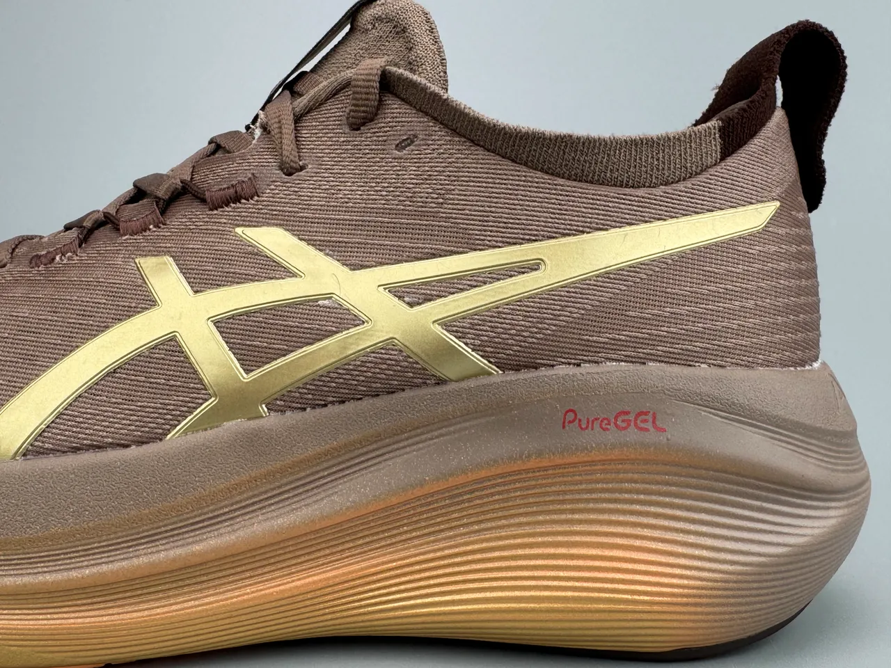 ASICS Brown Gold Knit Upper Tiger Logo Running Shoes 5