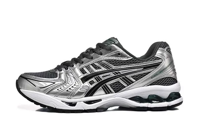 ASICS Gel-Kayano 银黑跑鞋 2
