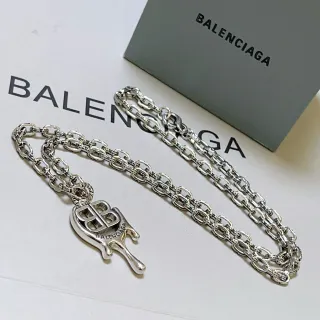 Balenciaga BB Drip Colar de Corrente Prateado