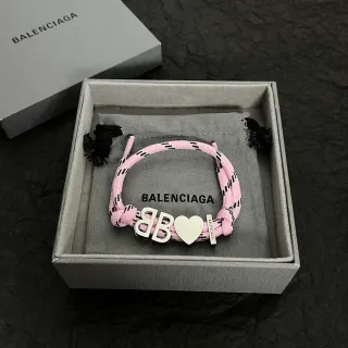 Balenciaga BB Heart Pulseira de Cordão Trançado Rosa