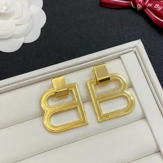 Balenciaga BB Logo सुनहरा Double-B कान की मणियां