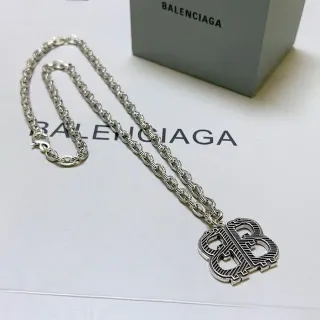 Balenciaga BB Monogram Collar Cadena de Plata