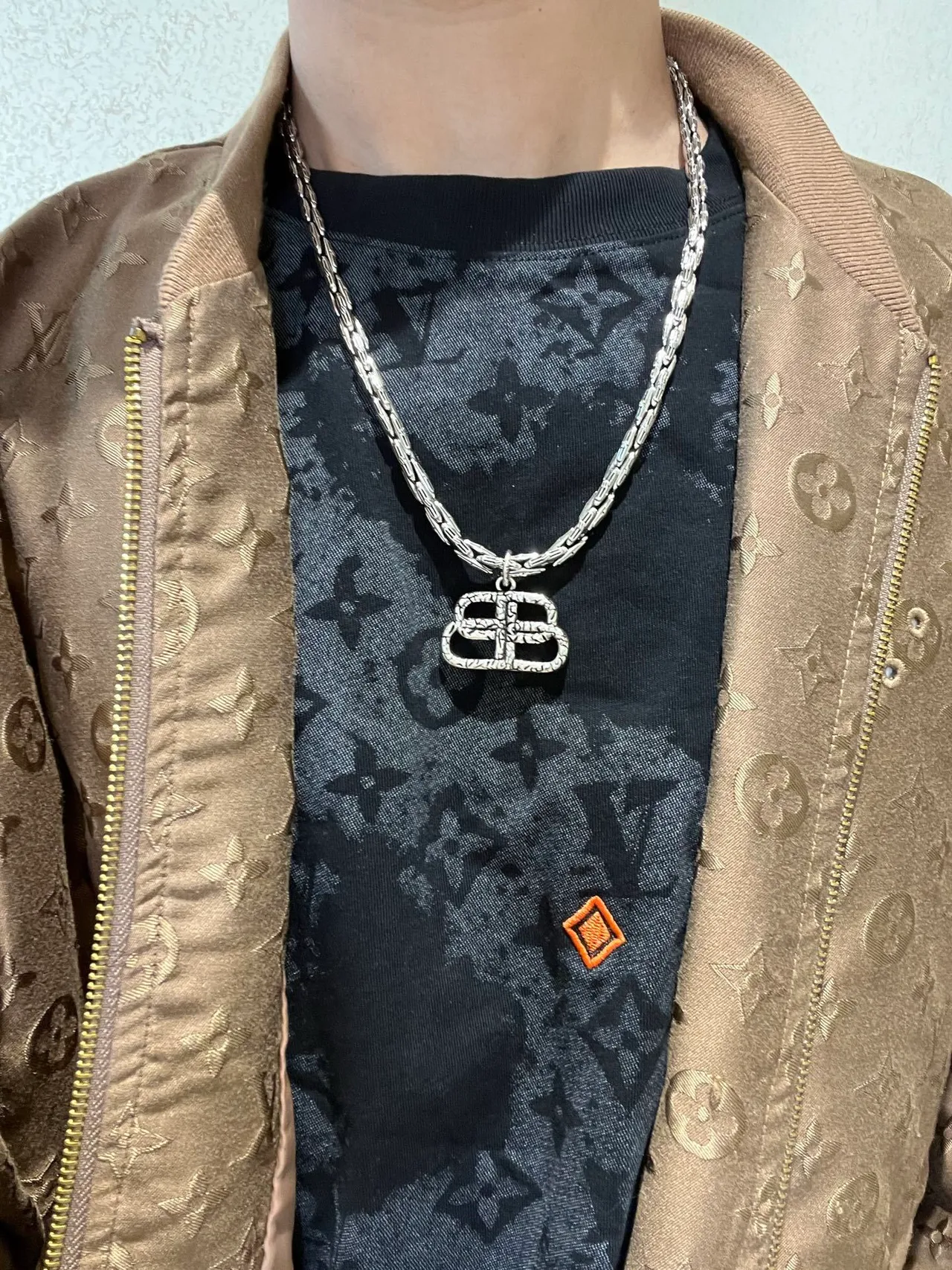 Balenciaga motif boucle chaîne collier ton argent 2