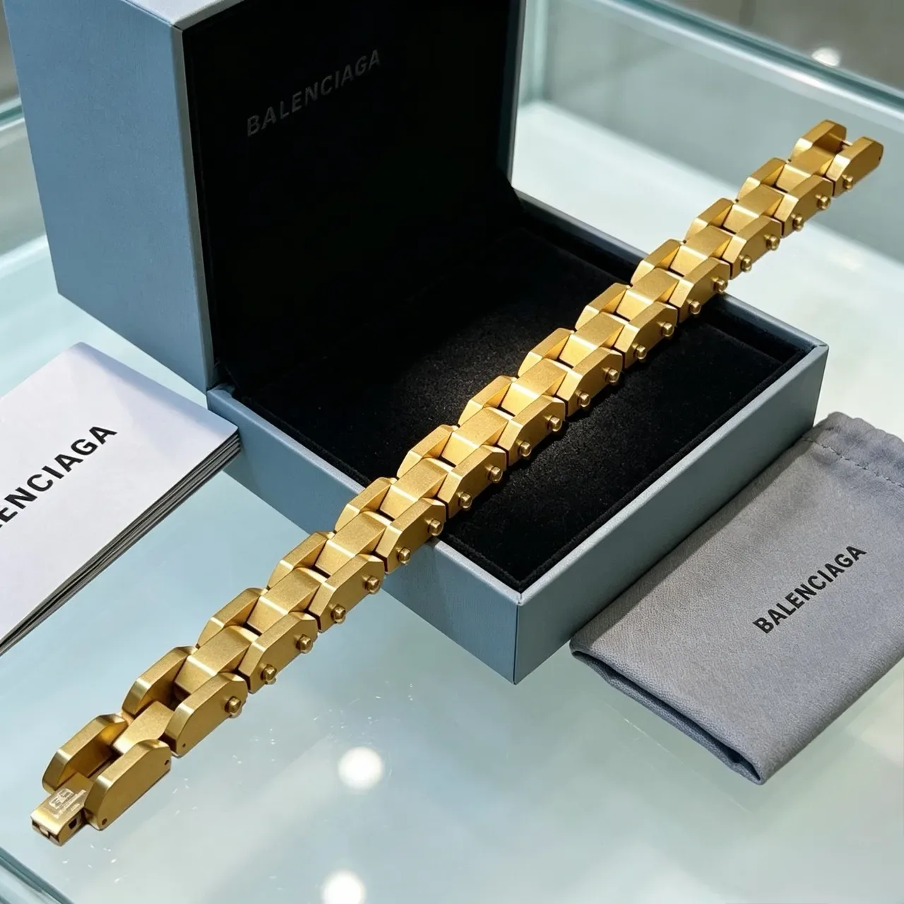 Balenciaga Chunky Riveted Gold-Tone Chain Bracelet 9
