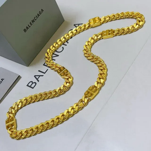 Collar Cadena Logo Balenciaga Oro-Tono 6