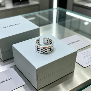 Balenciaga شعار مقطوع خاتم فضي نطاق مفتوح
