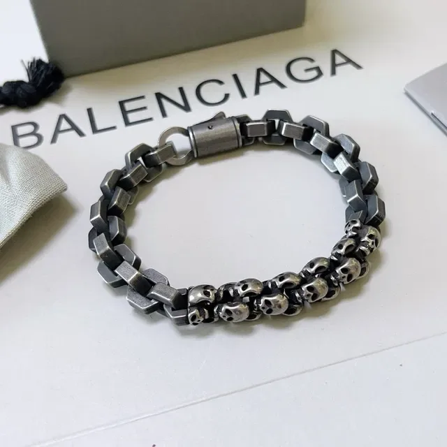 Balenciaga Pulseira Corrente Crânio Cinza Gunmetal Metálico 7