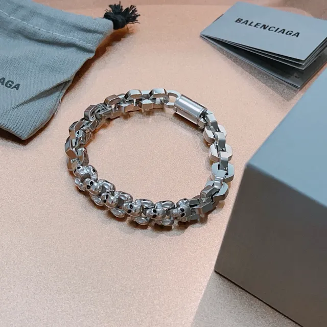 Balenciaga Skull Motif Chunky Link Bracelet 2