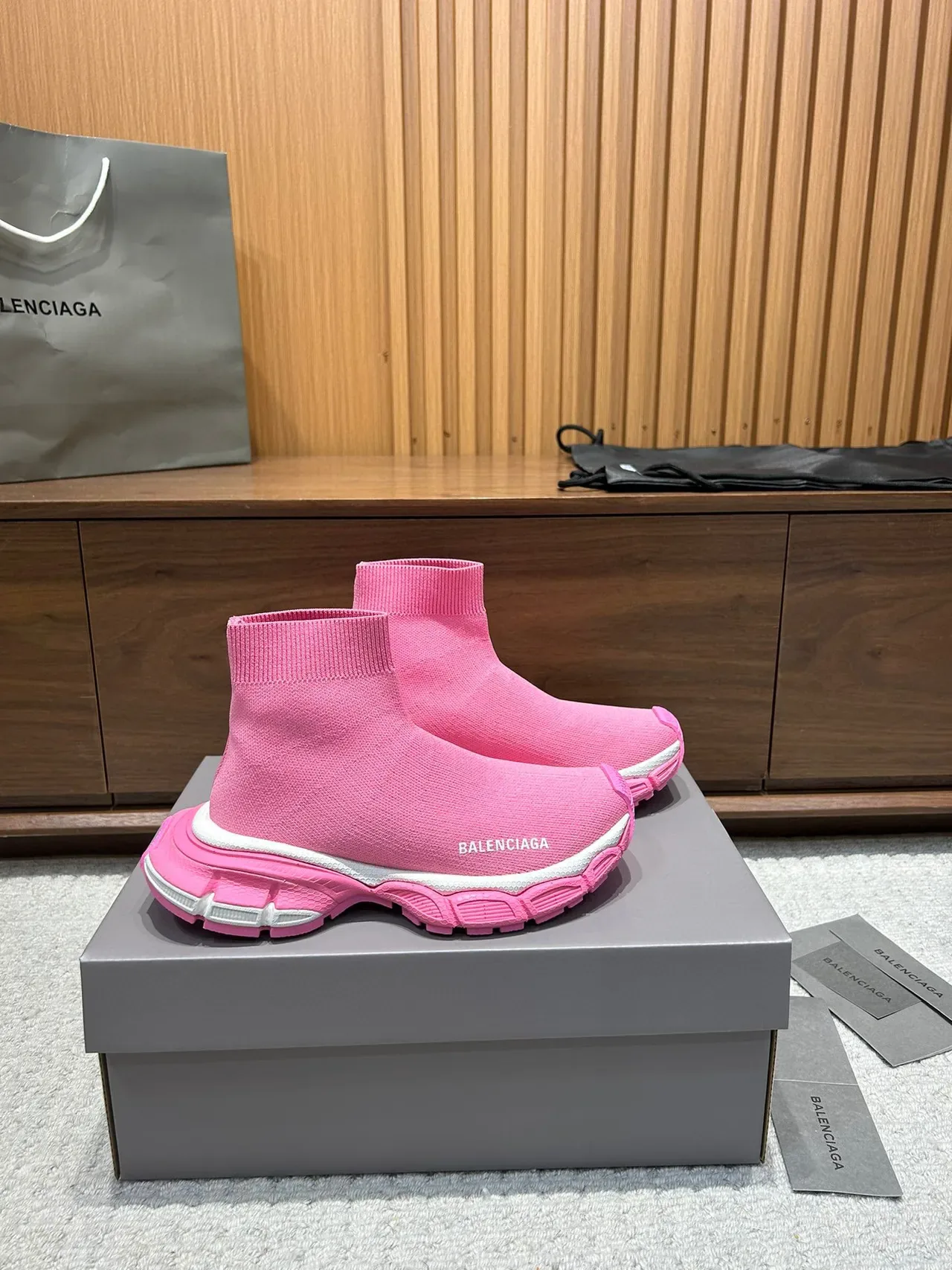 Balenciaga Speed Trainer 粉色袜式生活方式运动鞋 8