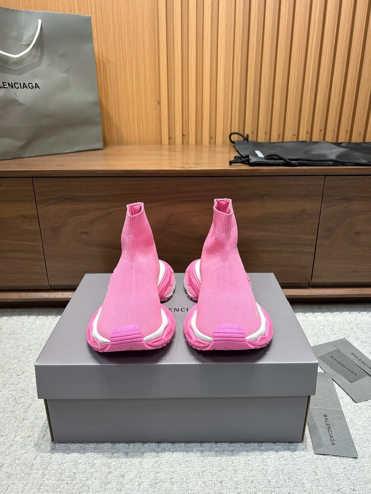 Balenciaga Speed Trainer 粉色袜式生活方式运动鞋 9