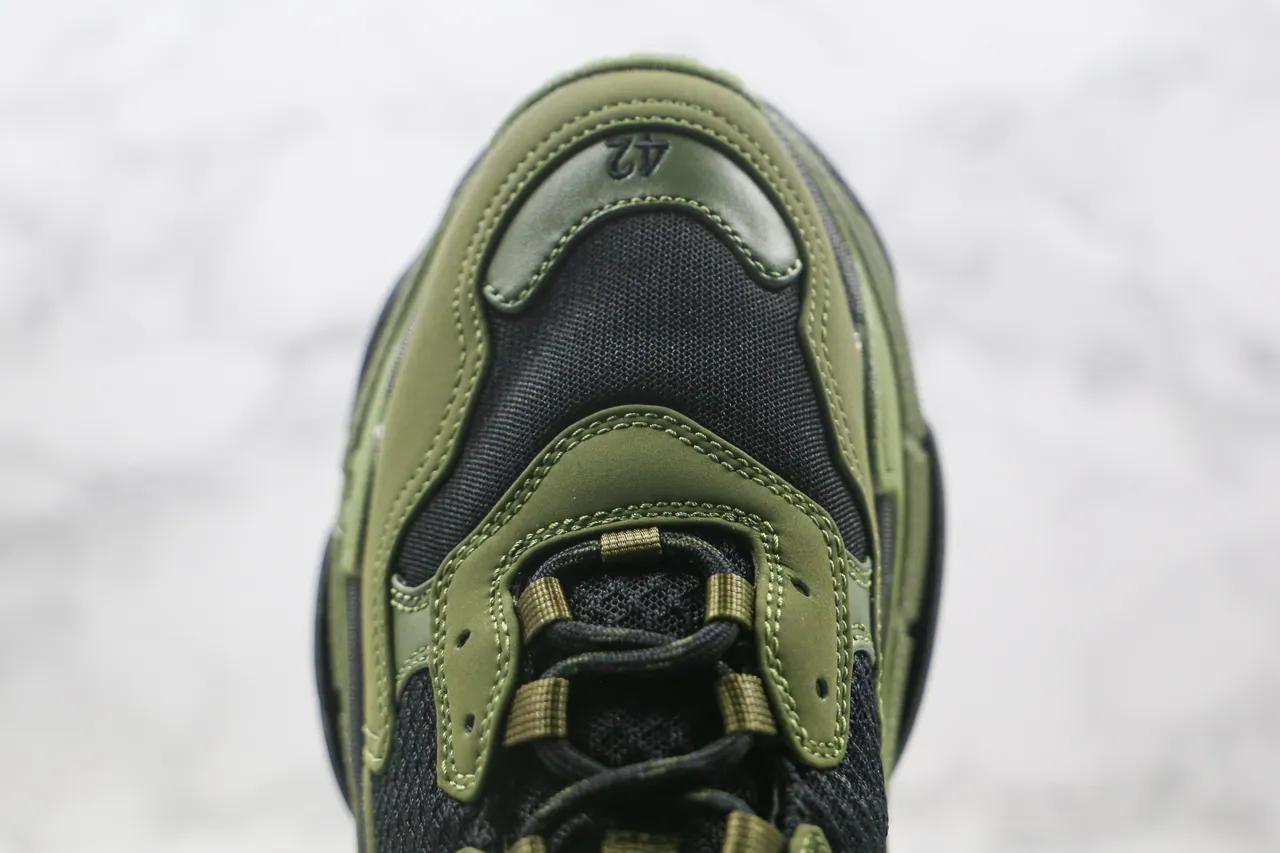 Balenciaga Triple S Zapatillas Chunky Verde Oliva y Negro 5
