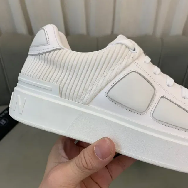 Balmain B-Court حذاء رياضي جلد أبيض كامل أسلوب حياة 5