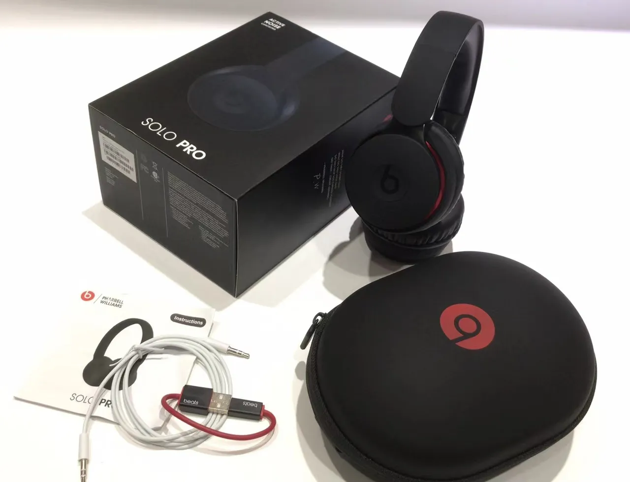 Beats Solo Pro Auriculares Over-Ear 7