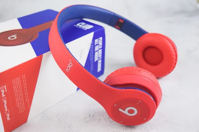 Beats Solo³ مجموعة النادي اللاسلكية الحمراء سماعات فوق الأذن 5