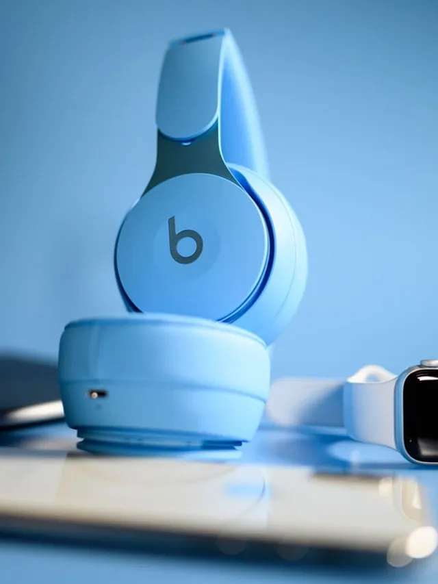 Beats سماعات فوق الرأس أبيض ذهبي مدمجة إنهاء مطفي 15